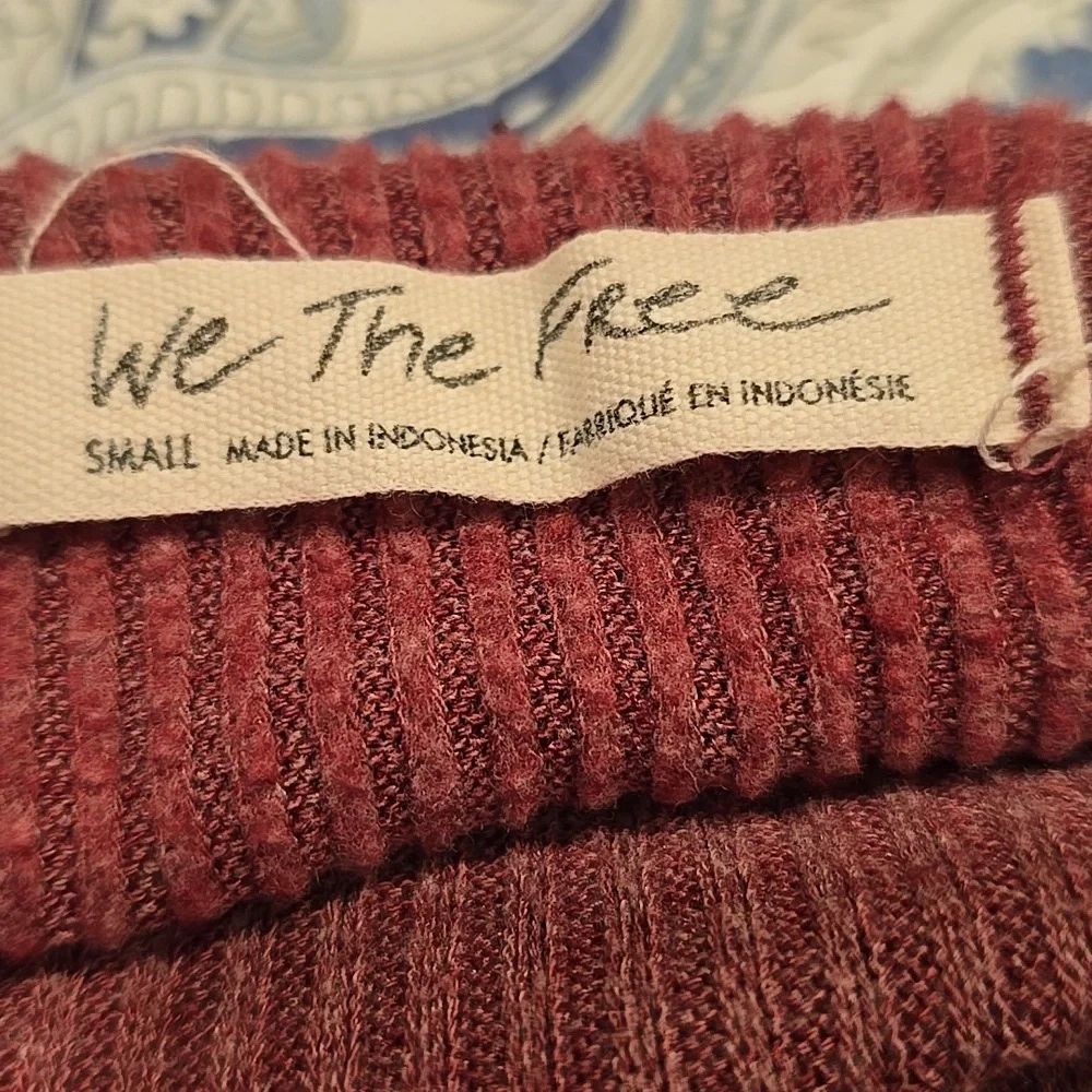 Like New We The Free Ribbed Sweater Top - Burgundy Thin Oversized Slouchy